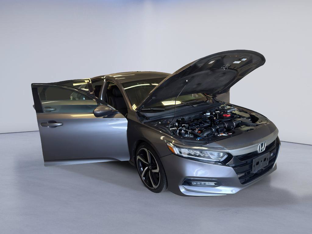 Used 2018 Honda Accord Sport image 9