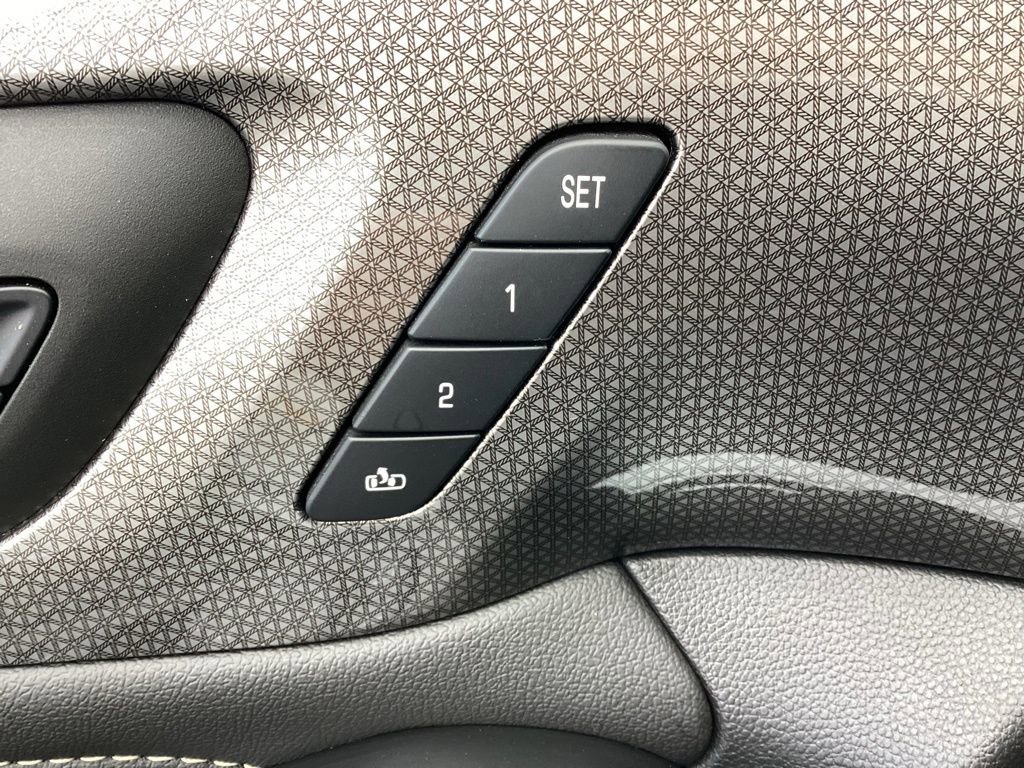 Used 2022 Chevrolet Traverse Premier image 28