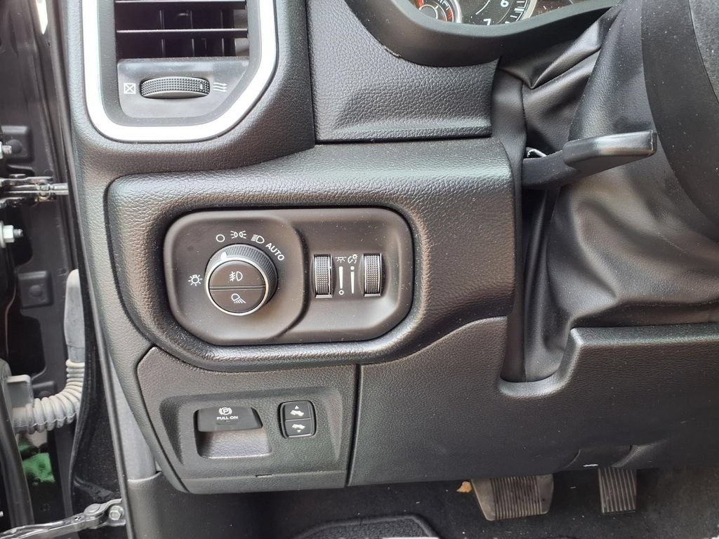 Used 2022 RAM 1500 Laramie w/ Laramie Southwest Edition AWD/4WD image 22