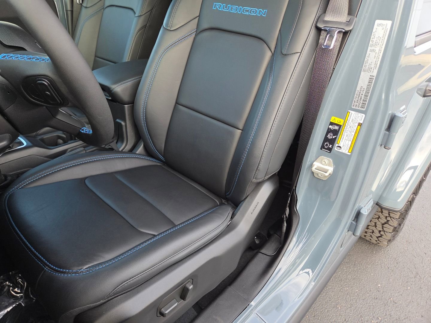 Used 2024 Jeep Wrangler Unlimited Rubicon 4xe image 19