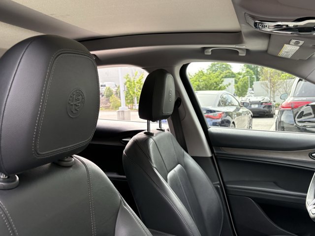 Used 2018 Alfa Romeo Stelvio Ti image 20