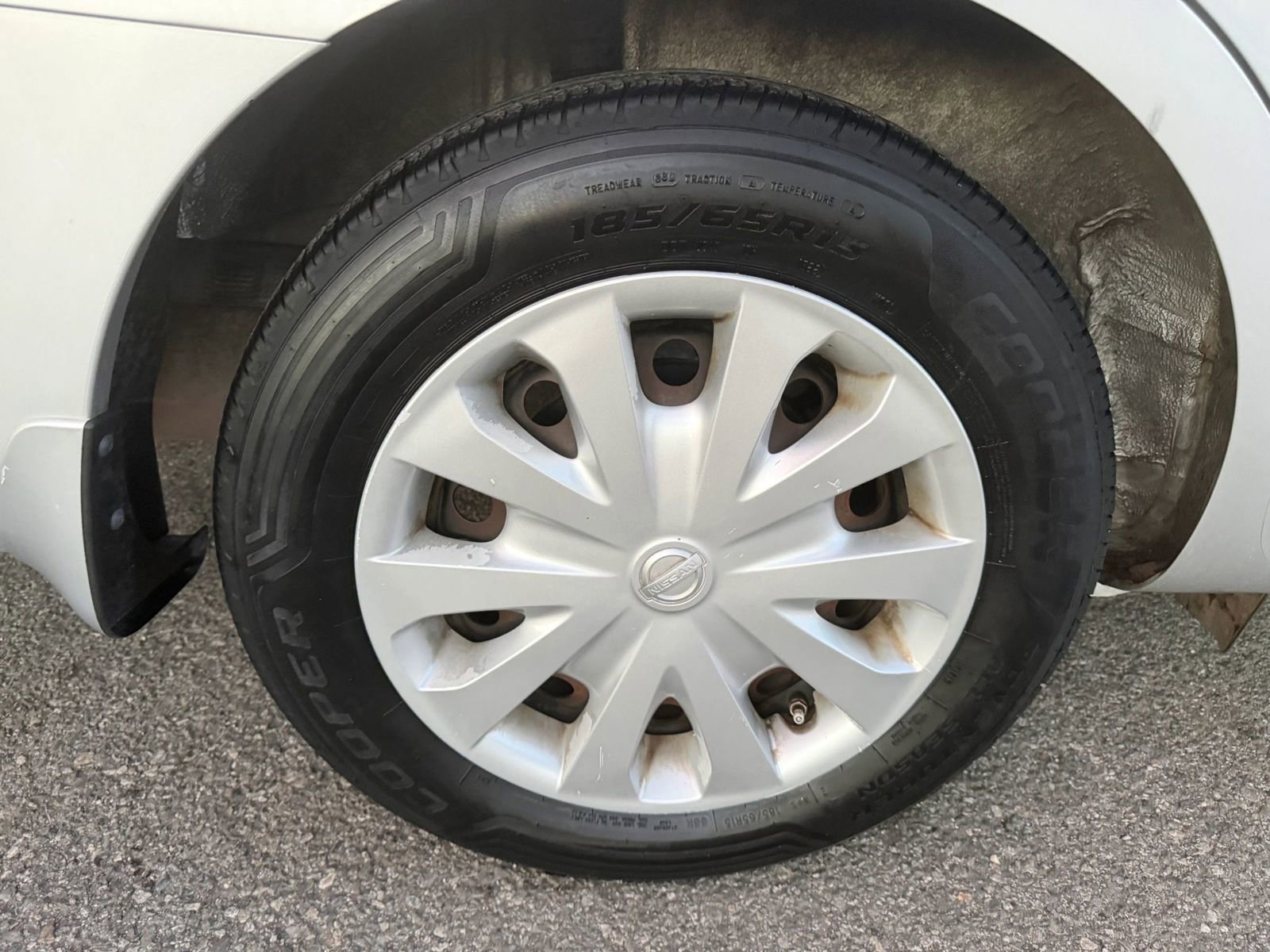 Used 2017 Nissan Versa S Plus image 9