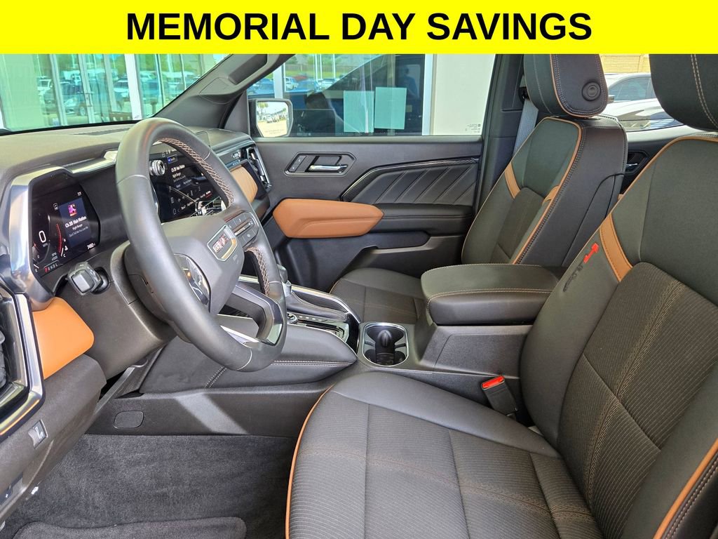 Used 2024 GMC Canyon AT4 w/ Canyon Safety Plus Package AWD/4WD image 9