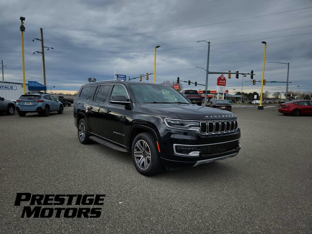 Used 2024 Jeep Wagoneer L Series II w/ Flexible Seating Group