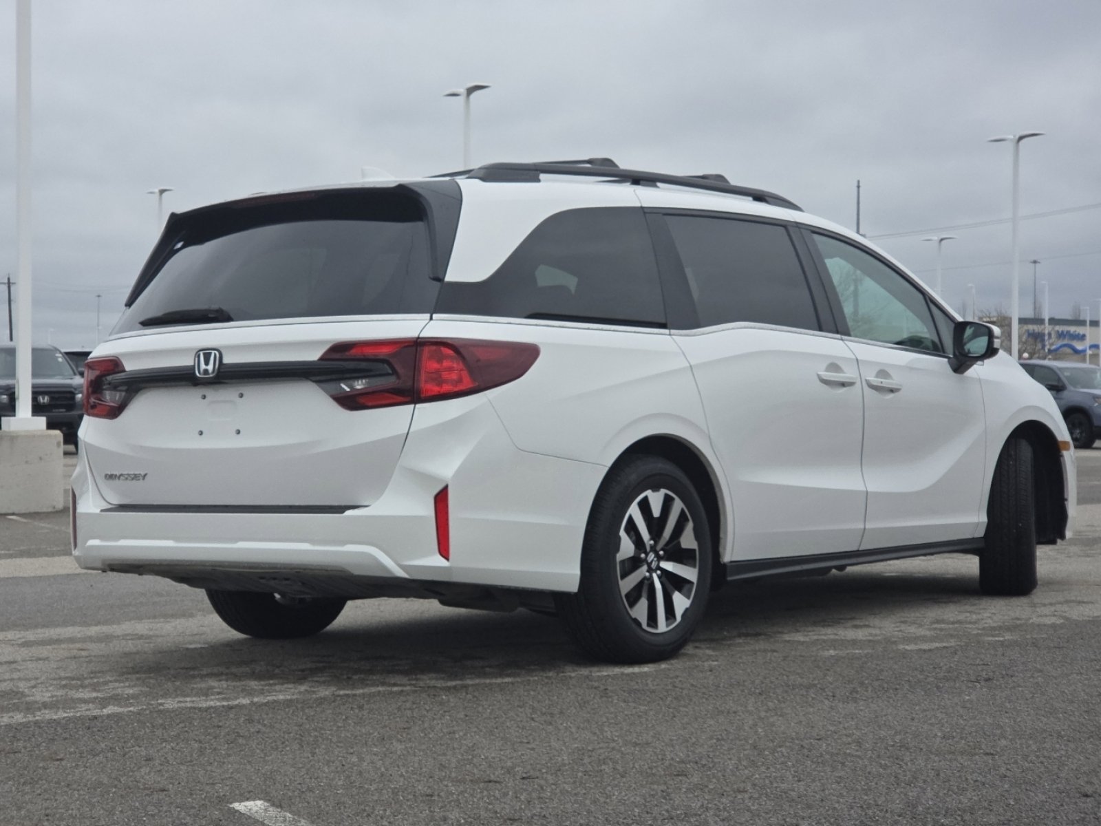 Used 2026 Honda Odyssey EX-L image 18