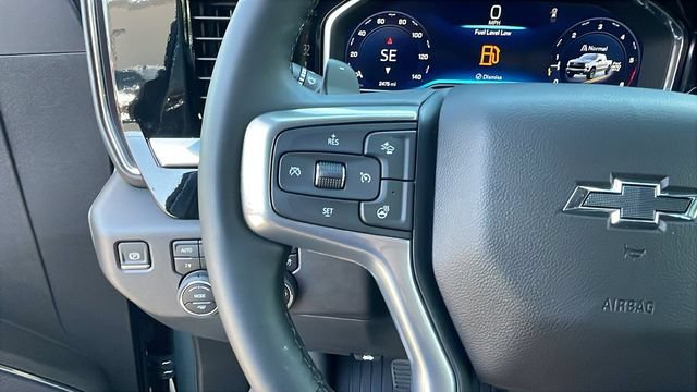 Used 2025 Chevrolet Silverado 1500 LT Trail Boss AWD/4WD image 25