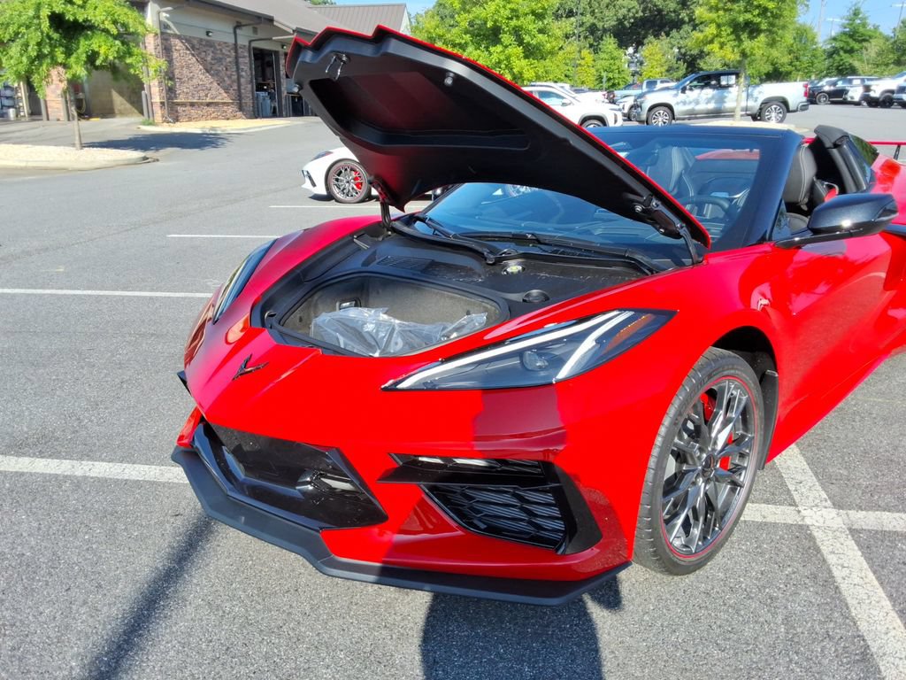 New 2027 Chevrolet Corvette Stingray Convertible w/ Z51 Performance Package RWD image 10