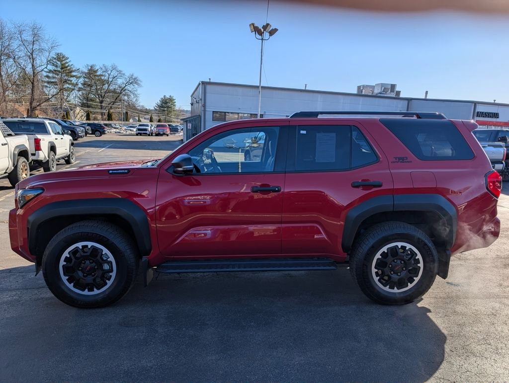 Certified 2025 Toyota 4Runner TRD Off-Road Premium w/ Tow Technology Package AWD/4WD image 3
