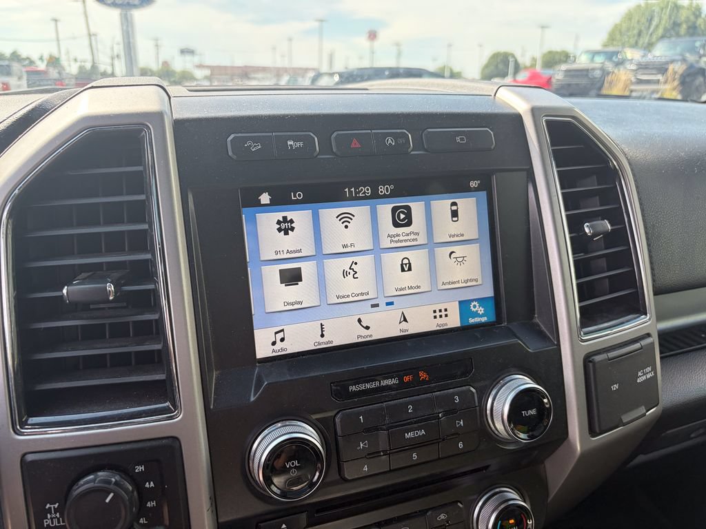 Used 2017 Ford F150 Lariat w/ Equipment Group 502A Luxury AWD/4WD image 22