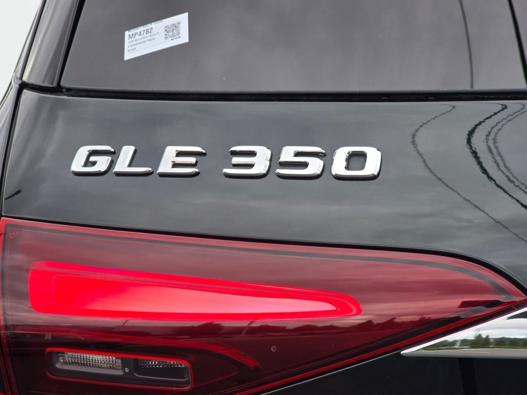 Used 2024 Mercedes-Benz GLE 350 4MATIC w/ Driver Assistance Package image 33