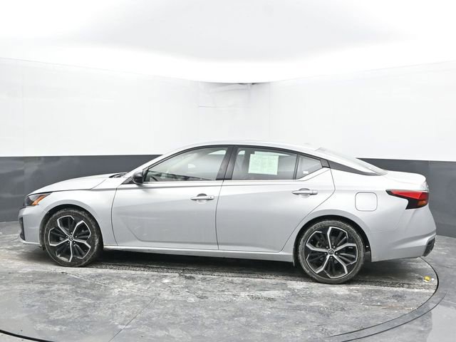 Used 2024 Nissan Altima 2.5 SR image 7