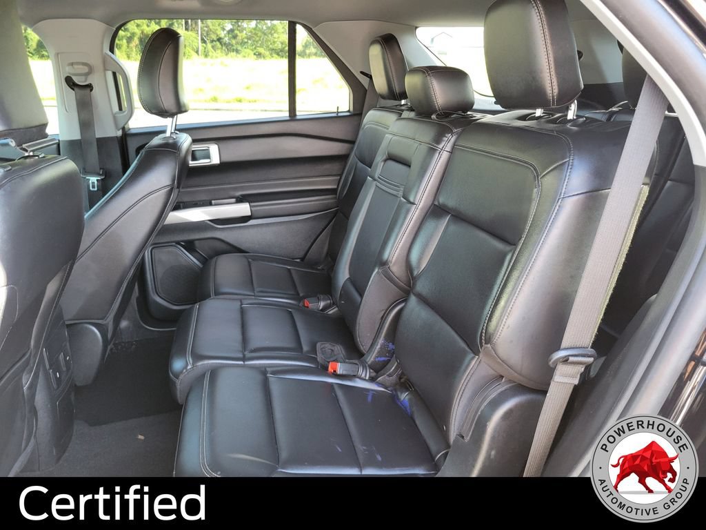 Certified 2024 Ford Explorer XLT w/ Equipment Group 202A RWD image 17