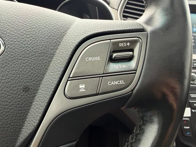 Used 2019 Hyundai Santa Fe XL AWD/4WD image 11