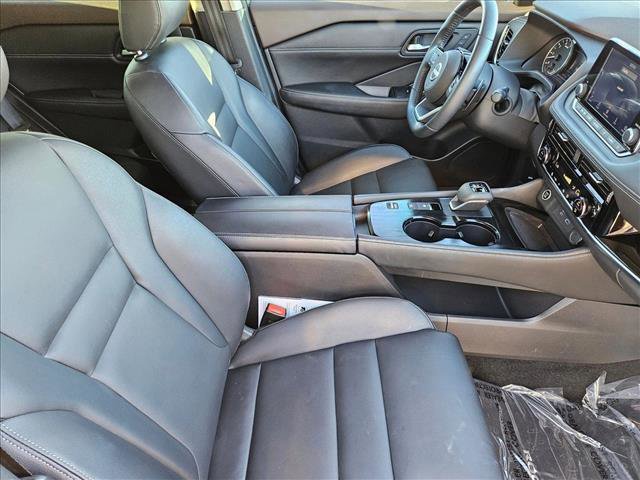 Used 2023 Nissan Rogue SL image 27