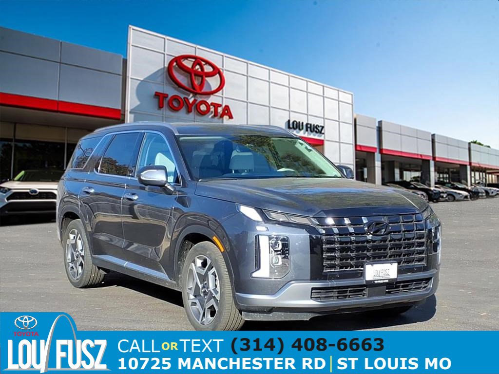 Used 2024 Hyundai Palisade Limited image 1