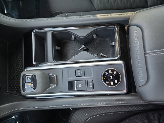 Certified 2024 Nissan Pathfinder SV image 21