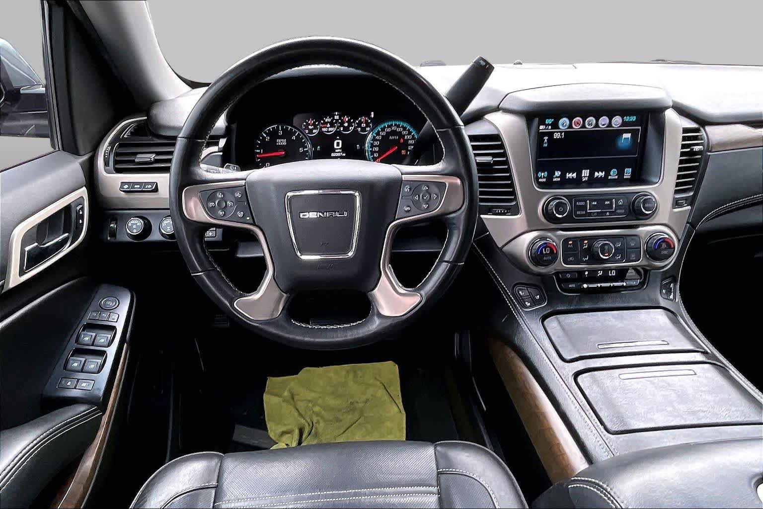 Used 2019 GMC Yukon Denali w/ Open Road Package AWD/4WD image 6