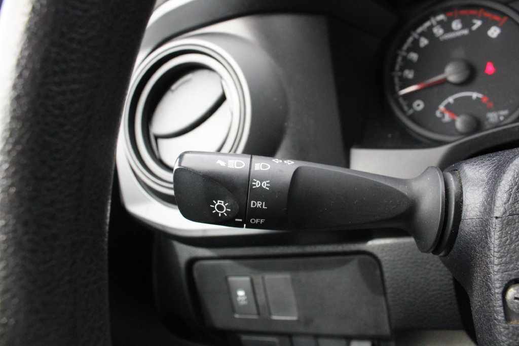 Used 2020 Toyota Tacoma SR AWD/4WD image 11