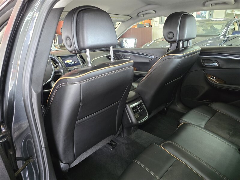 Used 2014 Chevrolet Impala LT w/ Premium Seating Package FWD image 12