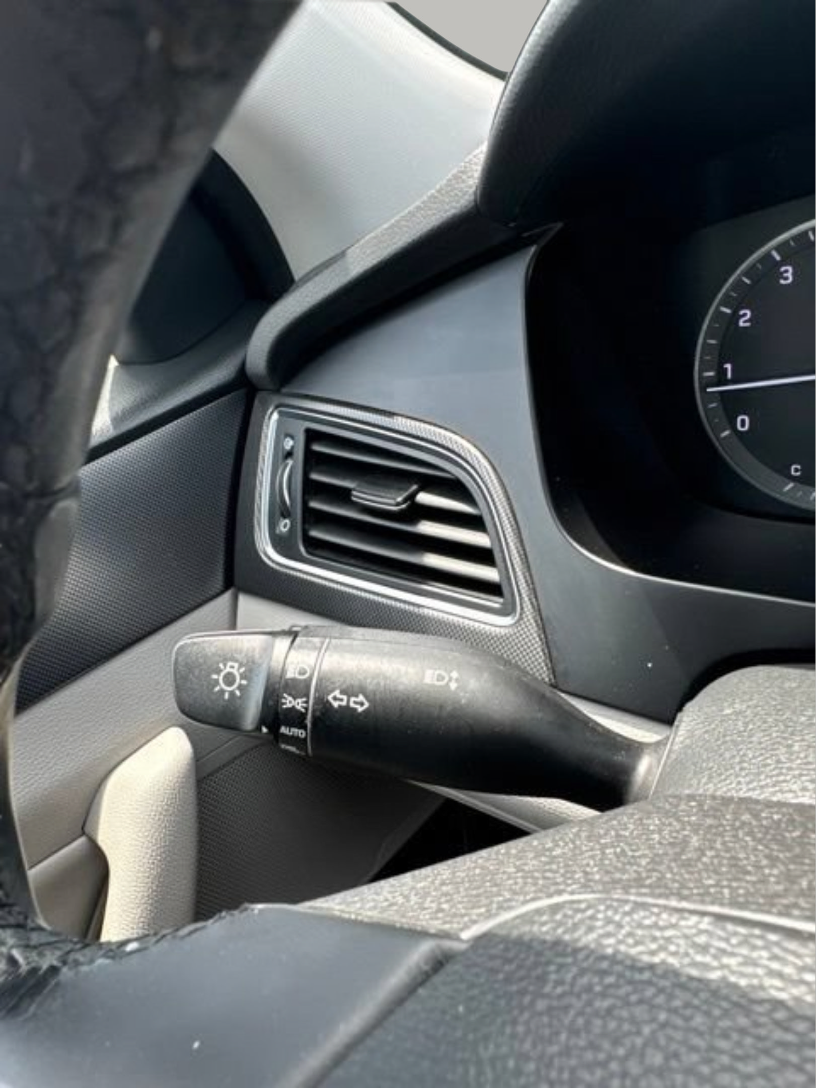 Used 2017 Hyundai Sonata Sport w/ Value Edition Package 02 FWD image 18