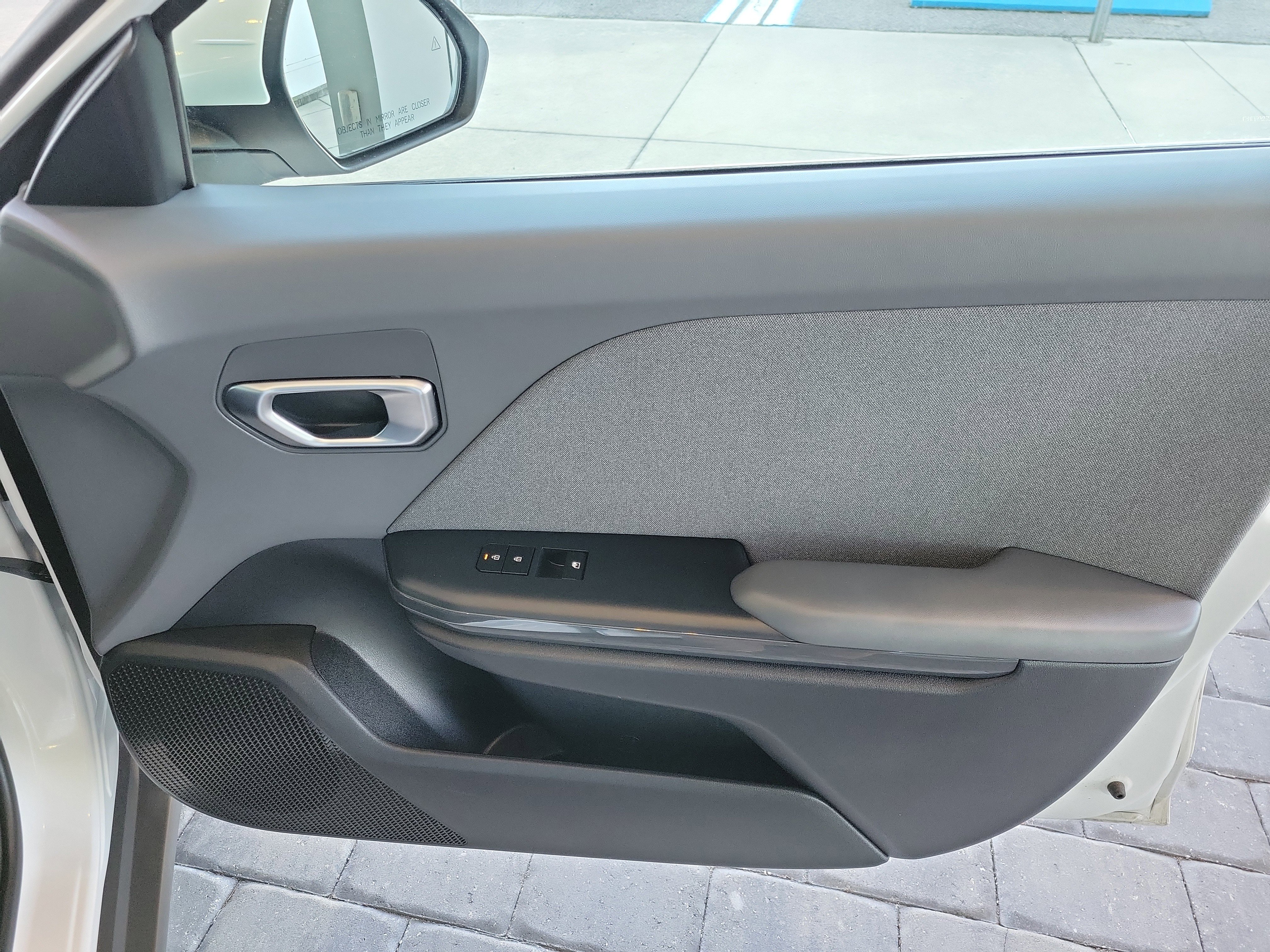 Used 2025 Kia K4 EX image 29