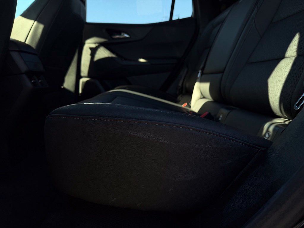 Used 2025 Chevrolet Equinox LT w/ Convenience Package II AWD/4WD image 35