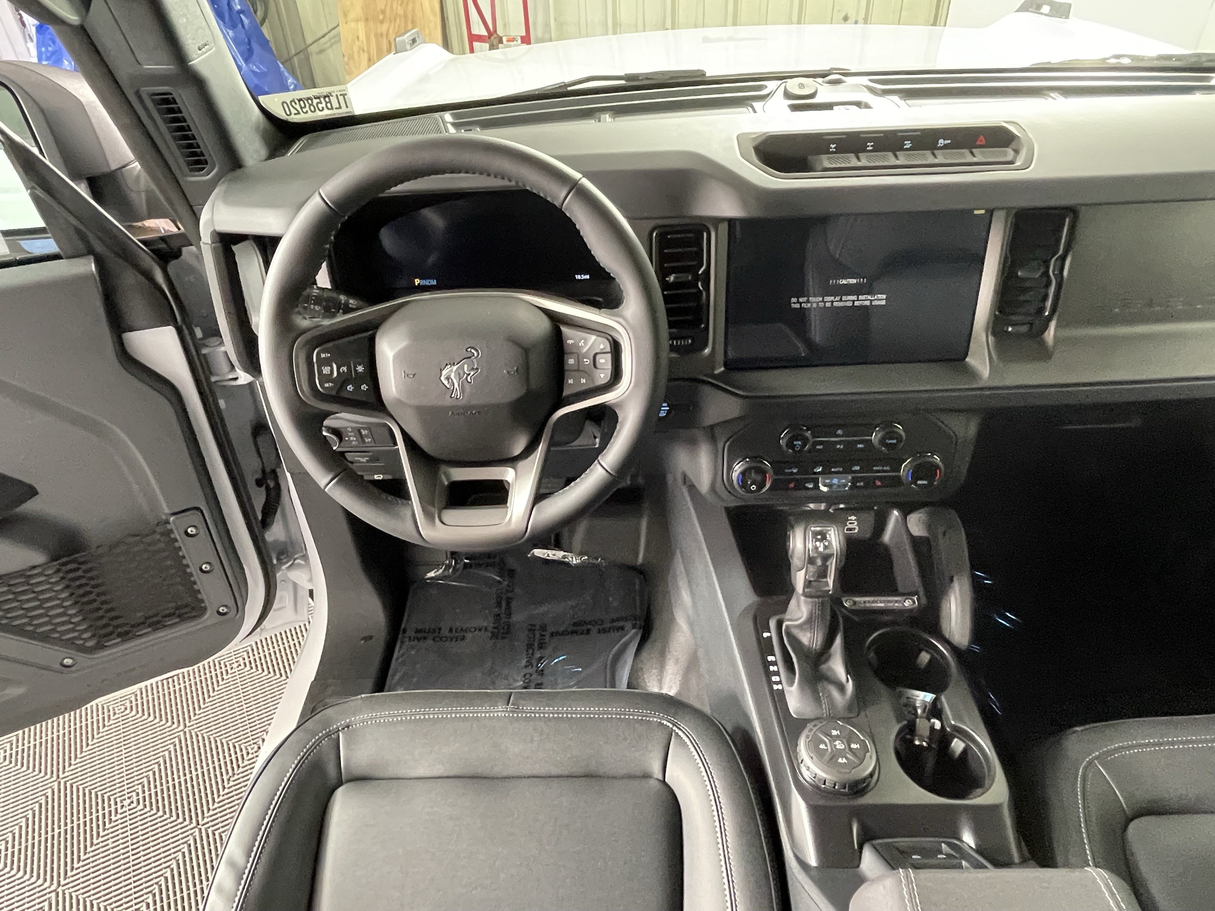 New 2026 Ford Bronco Big Bend w/ Black Diamond Package AWD/4WD image 12