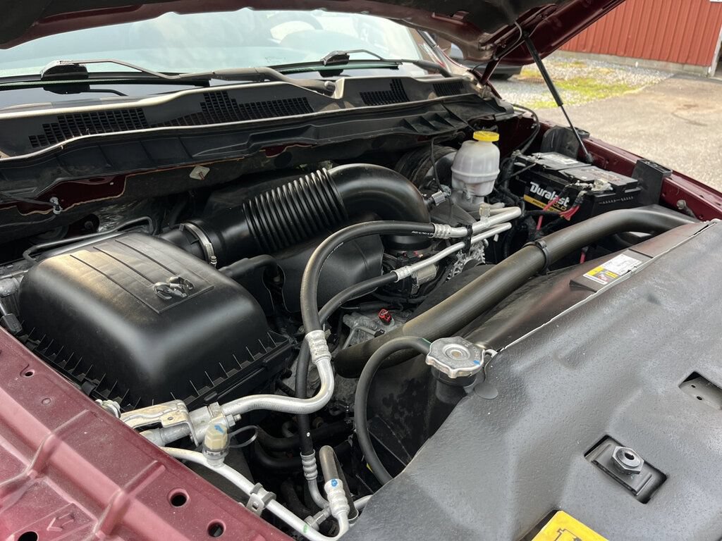 Used 2017 RAM 1500 Express AWD/4WD image 45