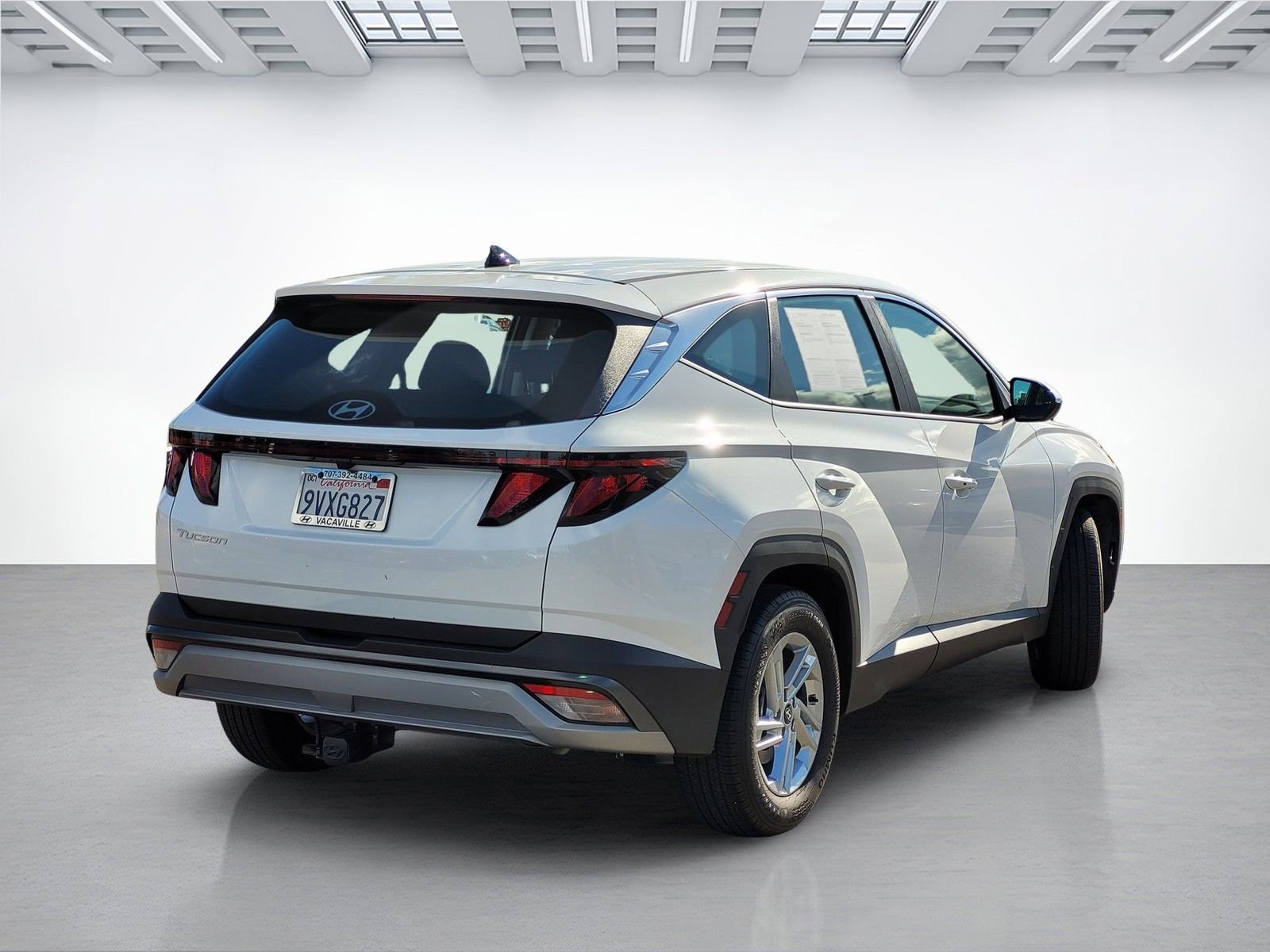Certified 2025 Hyundai Tucson SE image 11