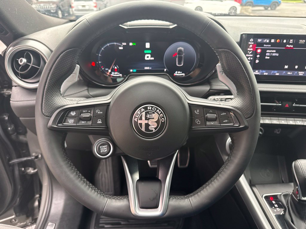 Used 2024 Alfa Romeo Tonale Veloce AWD/4WD image 34
