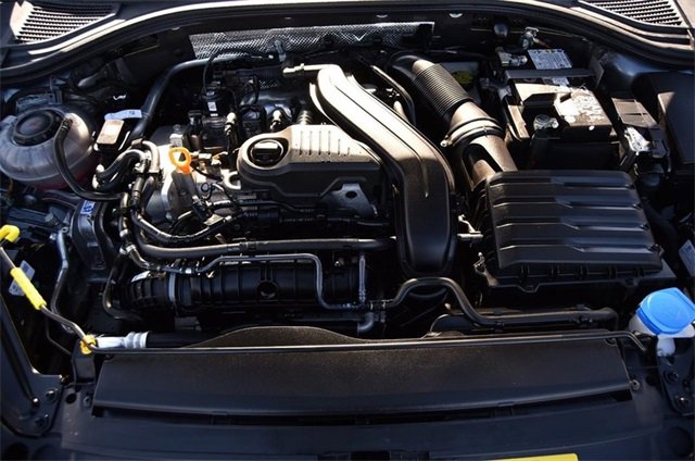 Certified 2024 Volkswagen Jetta SE w/ Panoramic Sunroof Package image 25