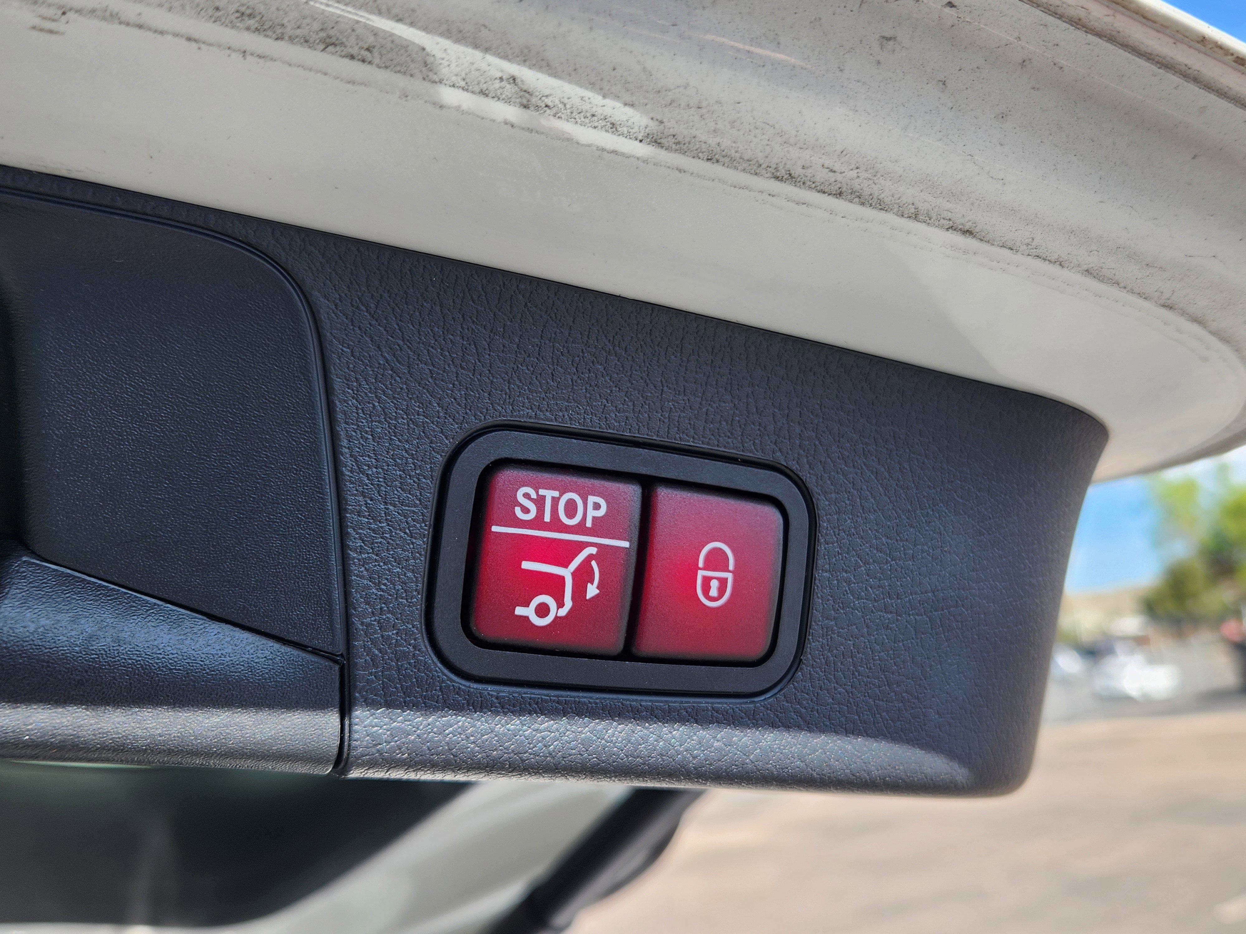Used 2024 Mercedes-Benz GLB 250 4MATIC image 20