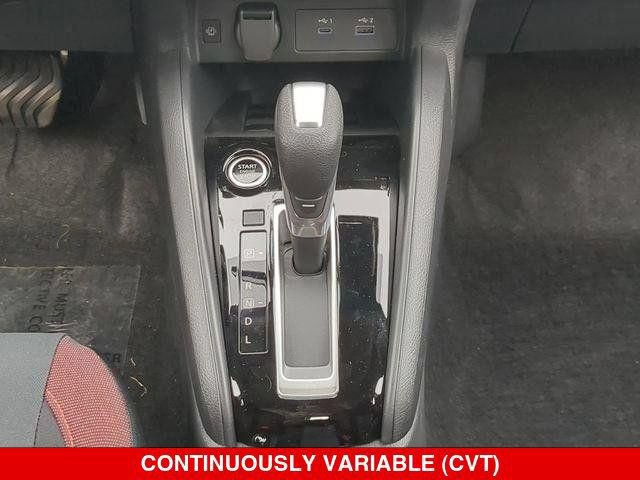 New 2025 Nissan Versa SR w/ Trunk Package FWD image 21