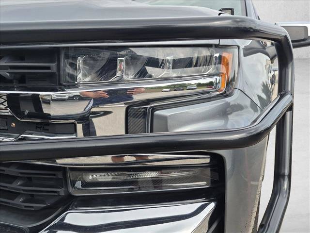 Used 2019 Chevrolet Silverado 1500 LT w/ Texas Edition AWD/4WD image 11