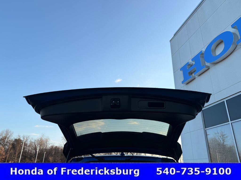 Certified 2025 Honda CR-V LX image 17