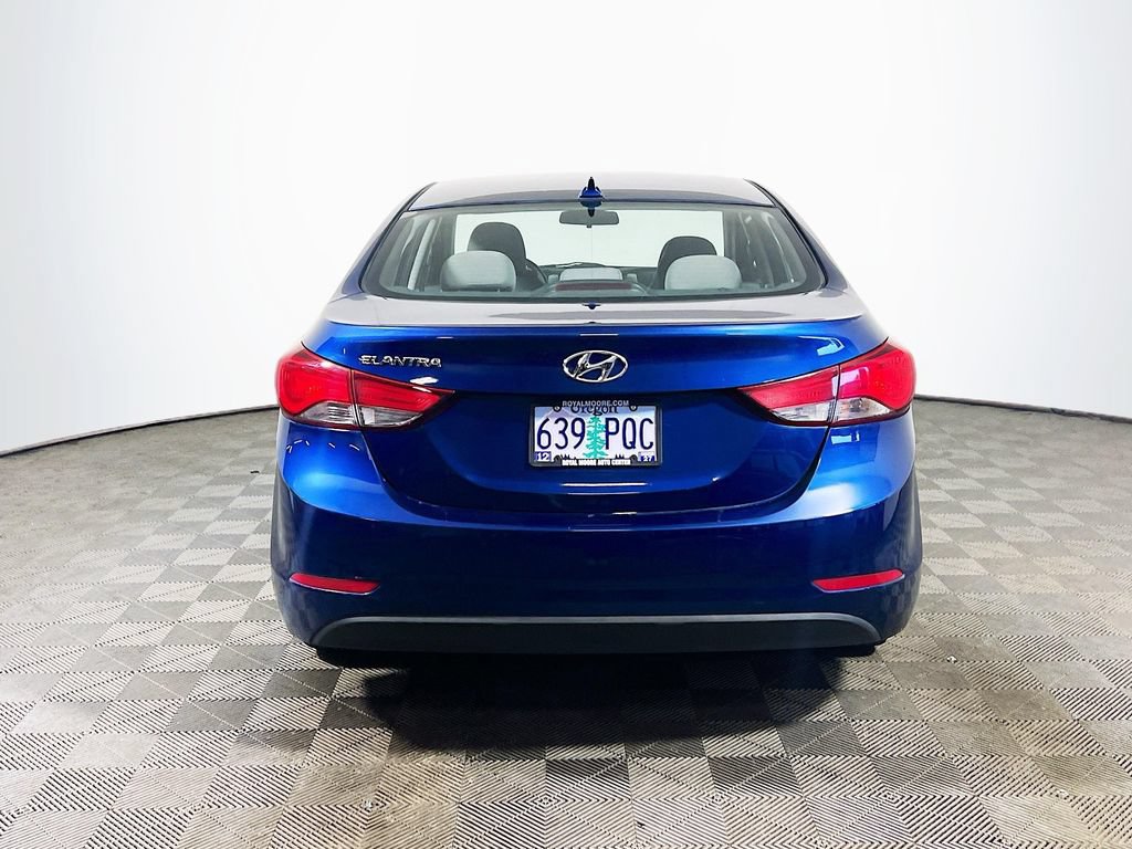 Used 2016 Hyundai Elantra SE FWD image 6