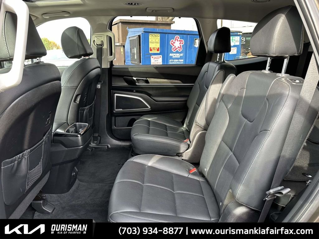 Used 2022 Kia Telluride EX w/ EX Premium Package image 21
