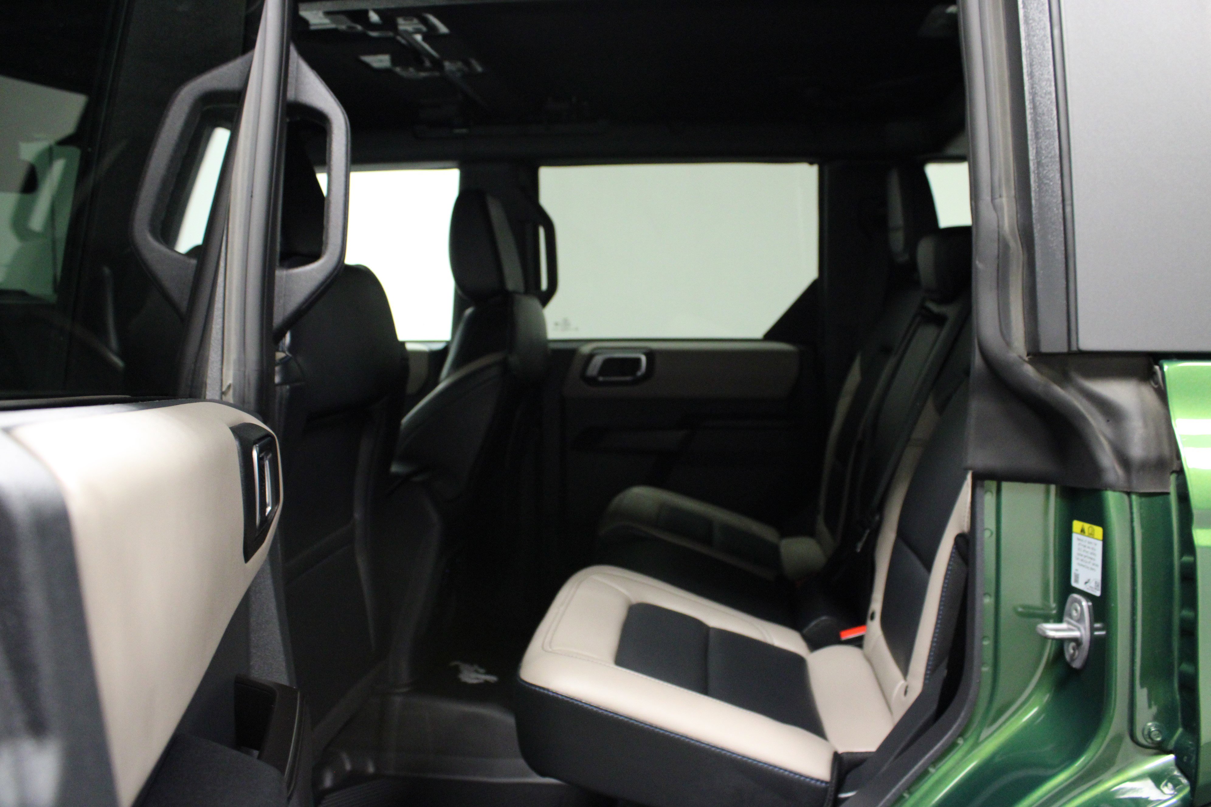 Used 2024 Ford Bronco Wildtrak image 13