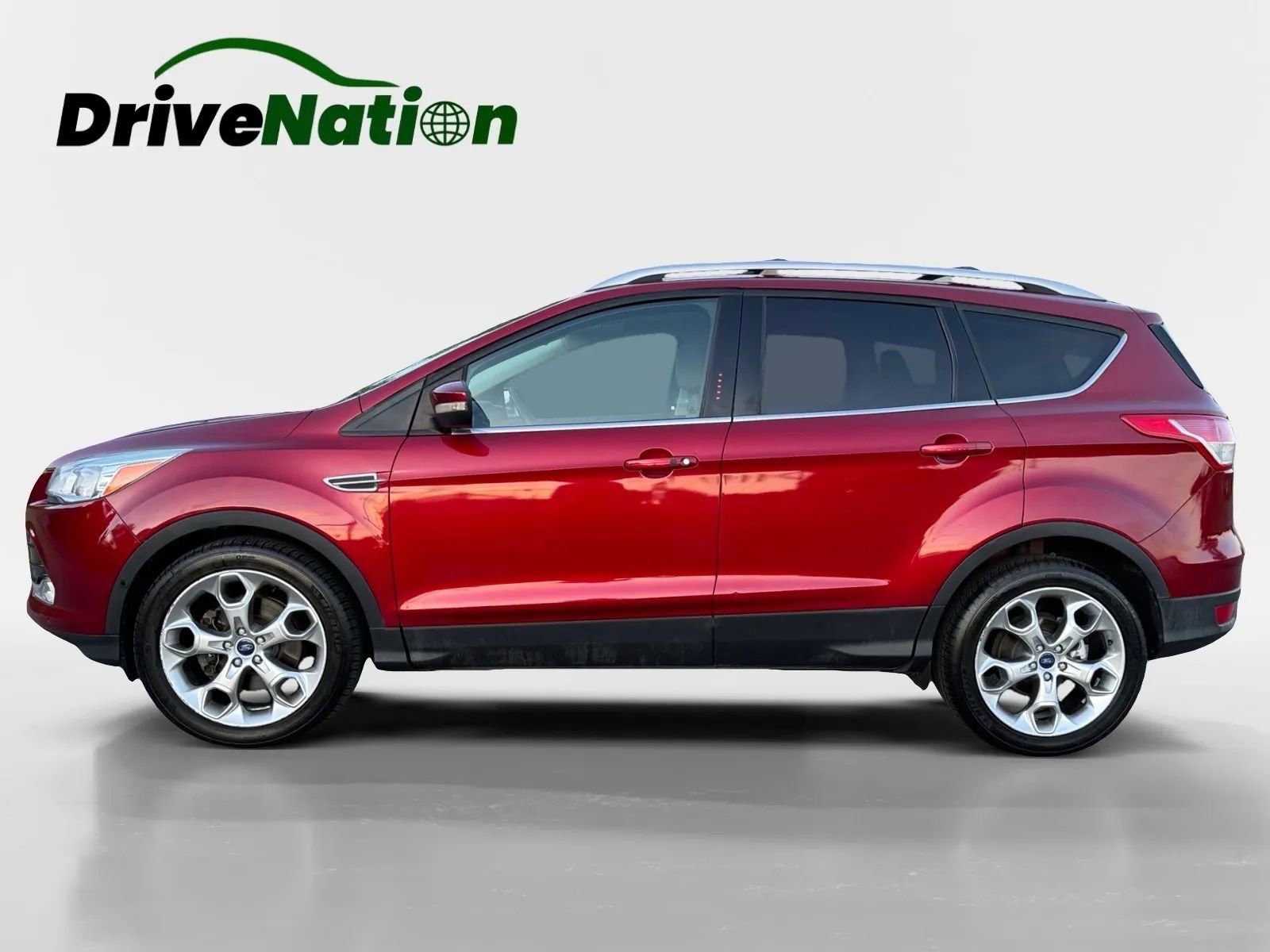 Used 2014 Ford Escape Titanium w/ Equipment Group 401A AWD/4WD image 8