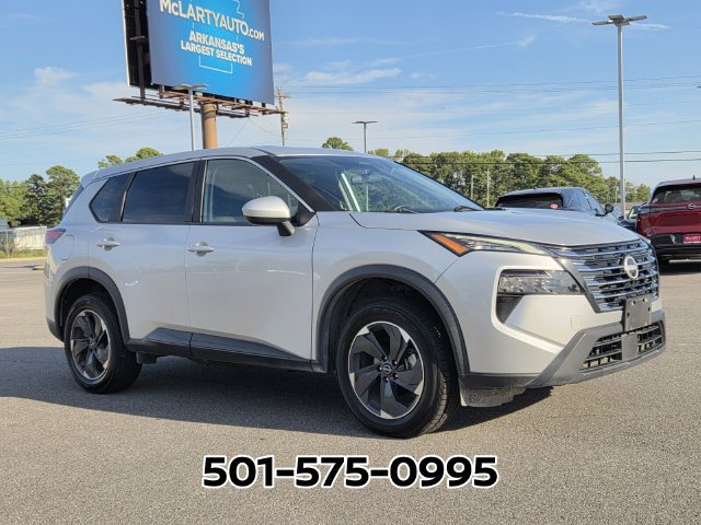 Used 2024 Nissan Rogue SV AWD/4WD image 5