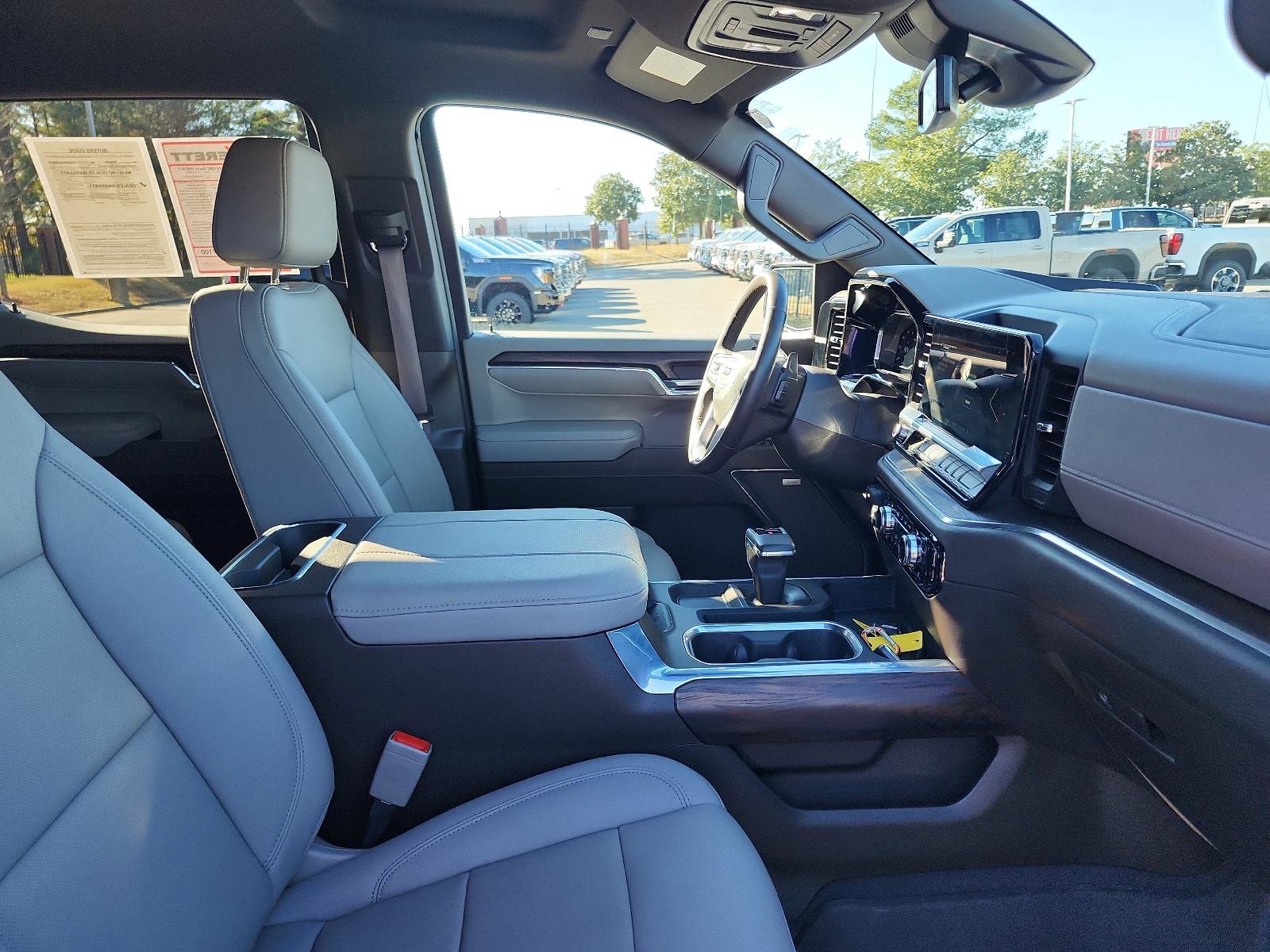 Certified 2024 GMC Sierra 1500 SLT w/ SLT Premium Plus Package image 9