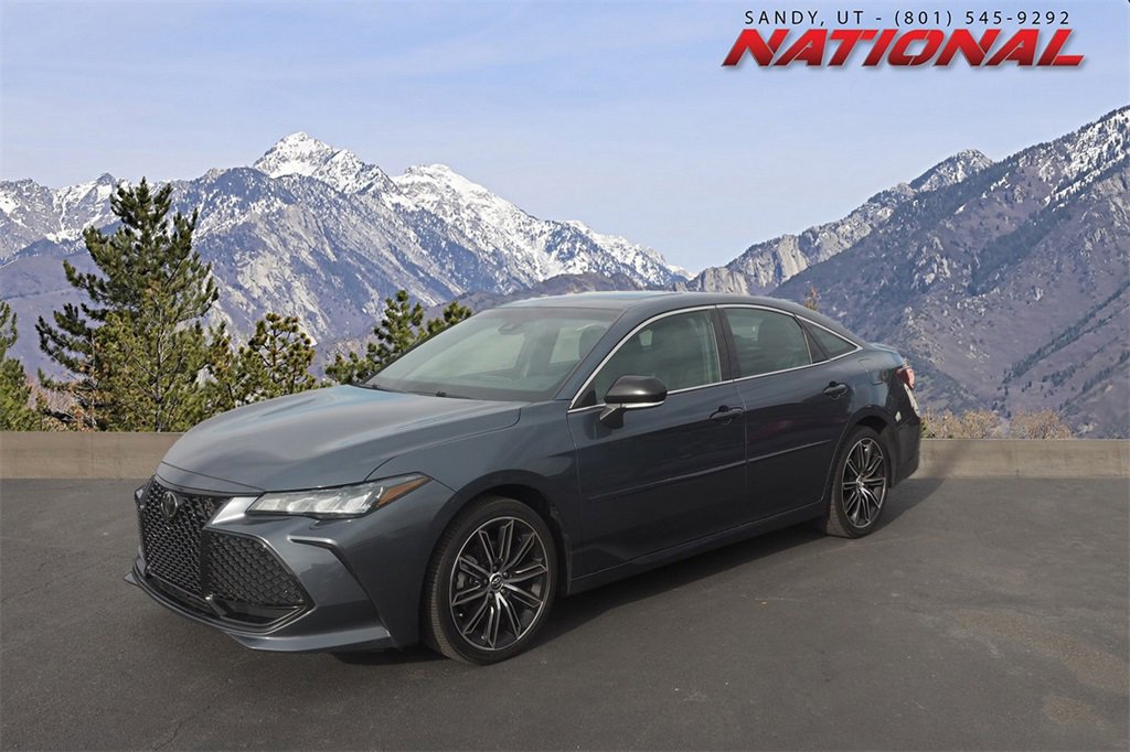 Used 2019 Toyota Avalon XSE