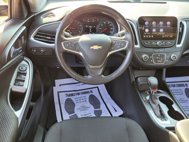 Used 2022 Chevrolet Malibu RS w/ LPO, Convenience Package 2 image 10