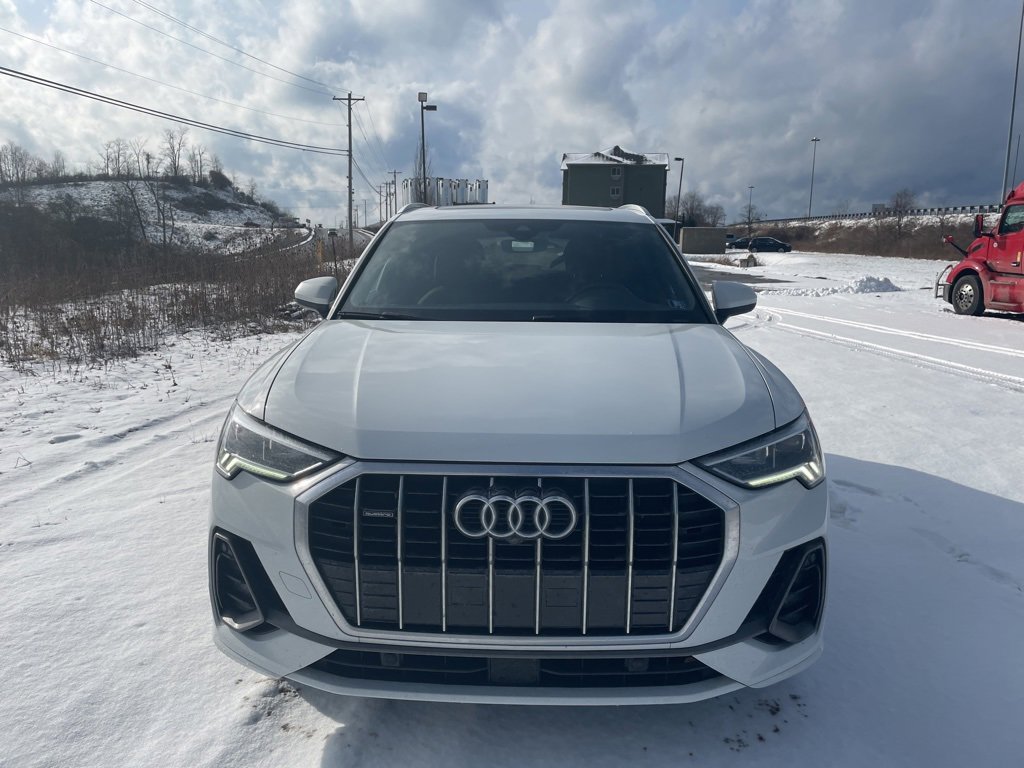 Used 2021 Audi Q3 2.0T Premium Plus image 2