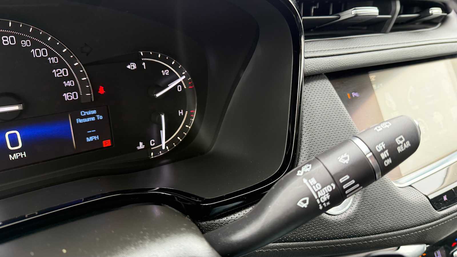 Used 2019 Cadillac XT5 Luxury AWD/4WD image 18