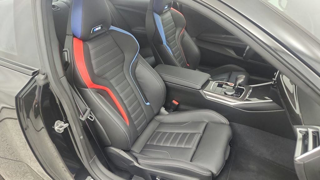 Used 2025 BMW M2 w/ Lighting Package RWD image 28