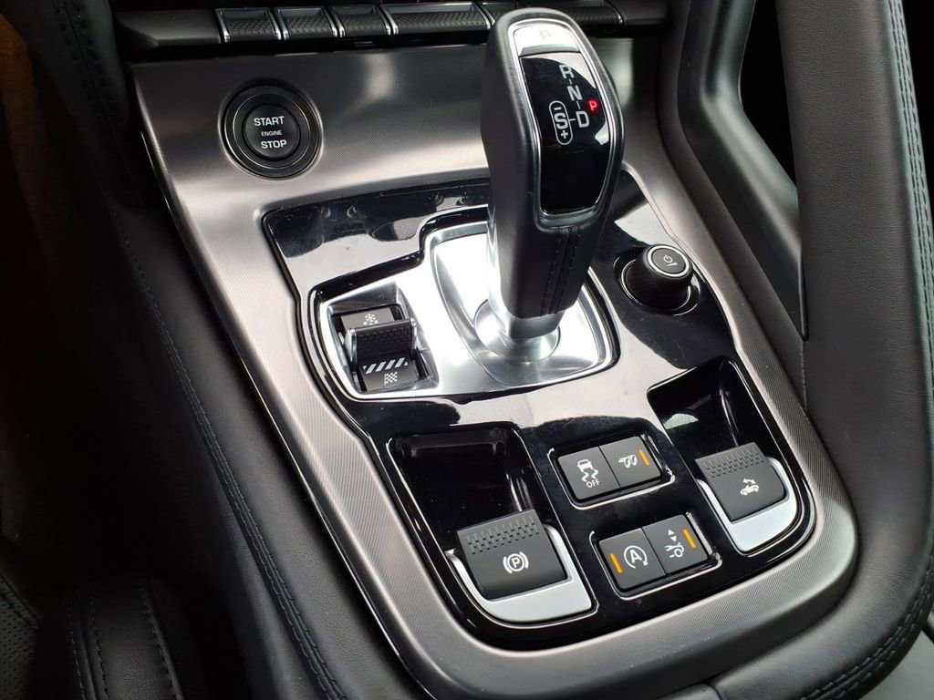 Used 2024 Jaguar F-TYPE R AWD/4WD image 20