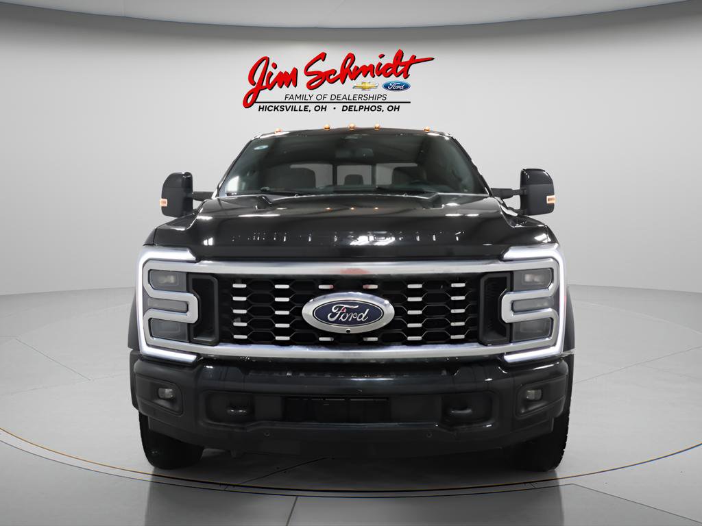 Used 2025 Ford F450 Platinum w/ FX4 Off-Road Package AWD/4WD image 3