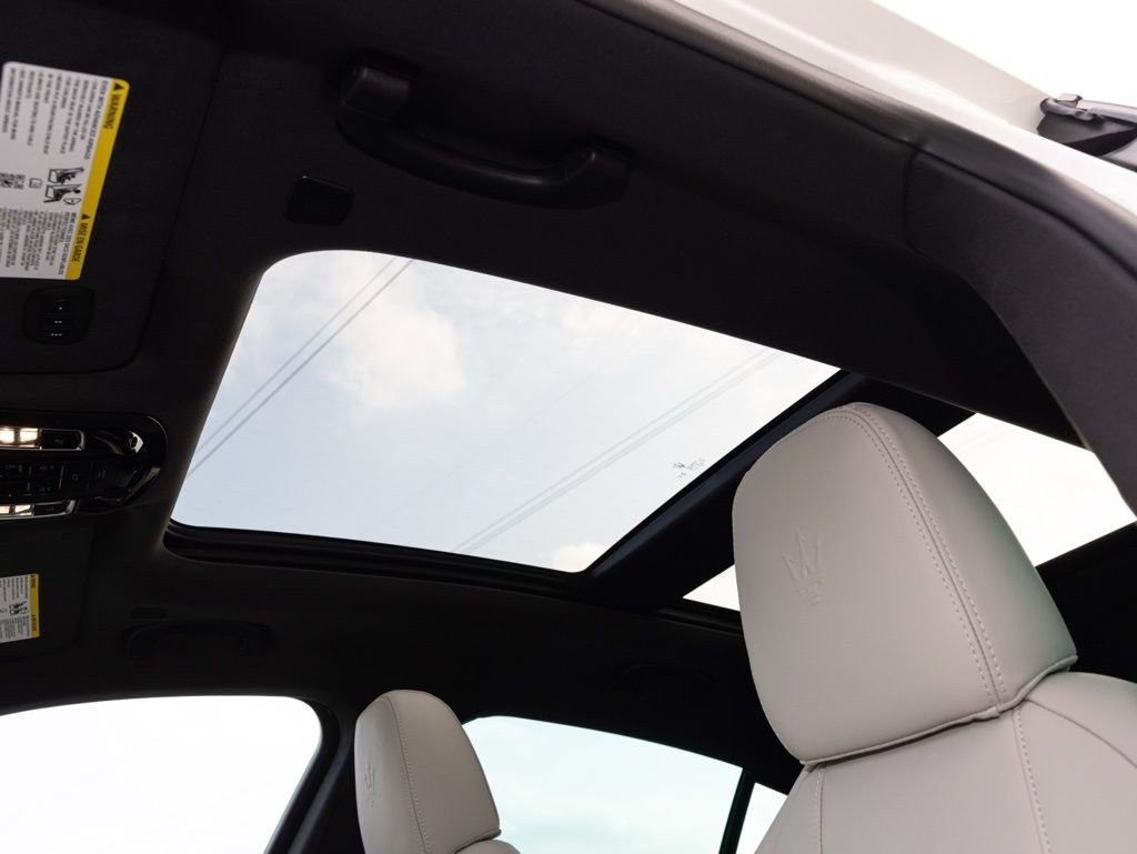 New 2026 Maserati Grecale Modena image 44