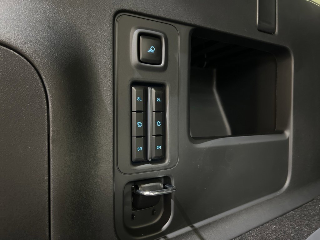 New 2025 Ford Expedition Max Platinum w/ Stealth Performance Package image 46